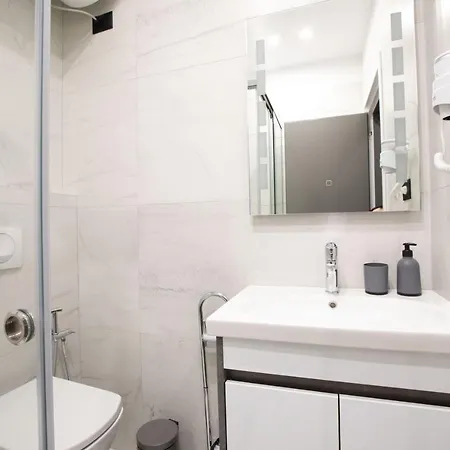 Dea's Apartmán Tirana