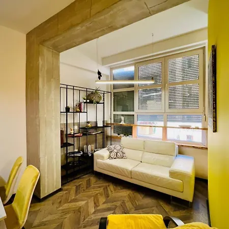 Dea's Apartment Tirana